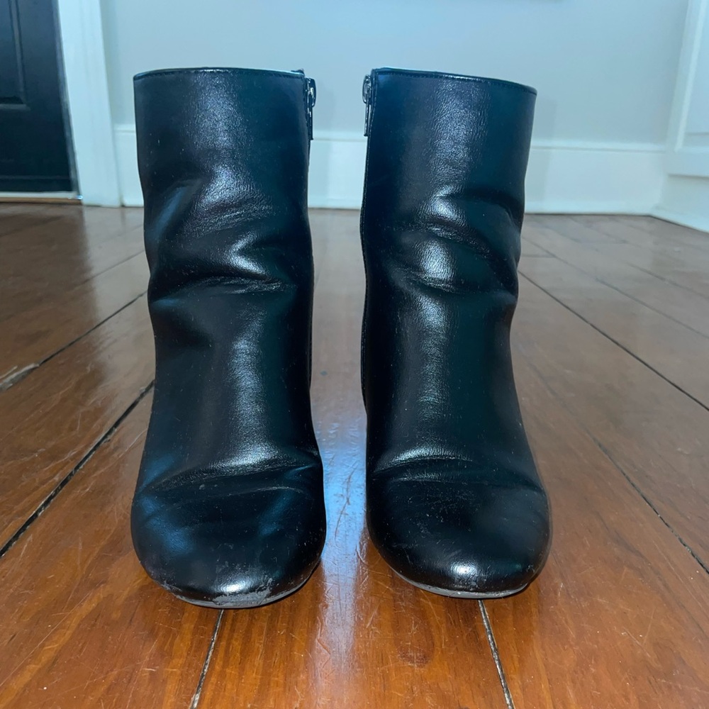 Elegant Black Faux Leather Heeled Boots